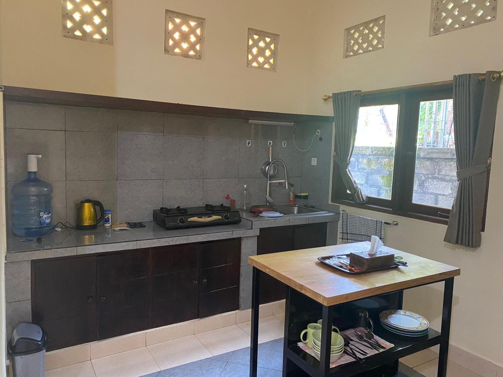 Sekar Waru Homestay ซานูร์ ภายนอก รูปภาพ