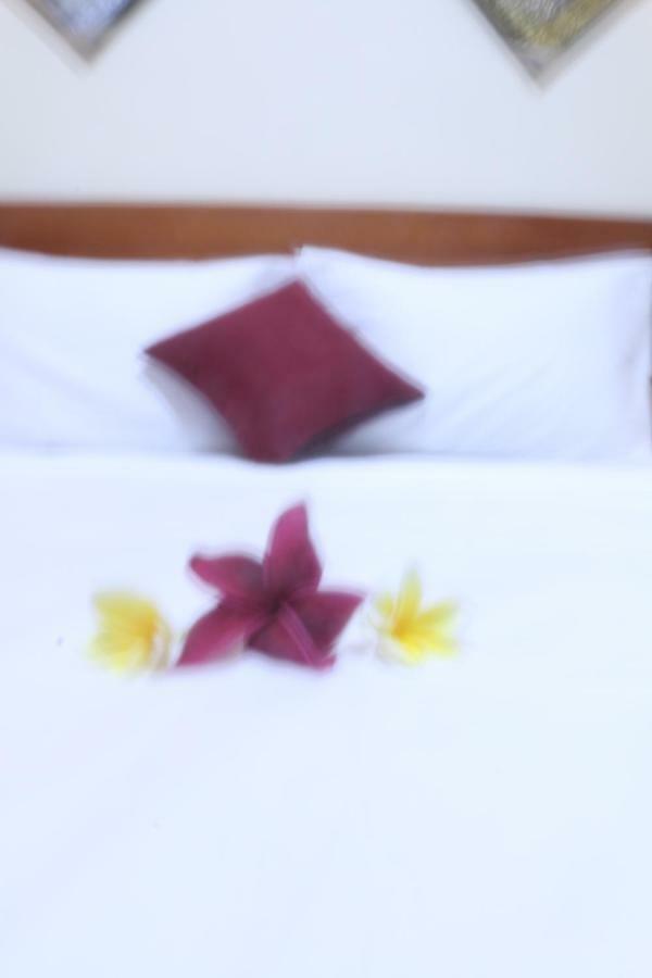 Sekar Waru Homestay ซานูร์ ภายนอก รูปภาพ