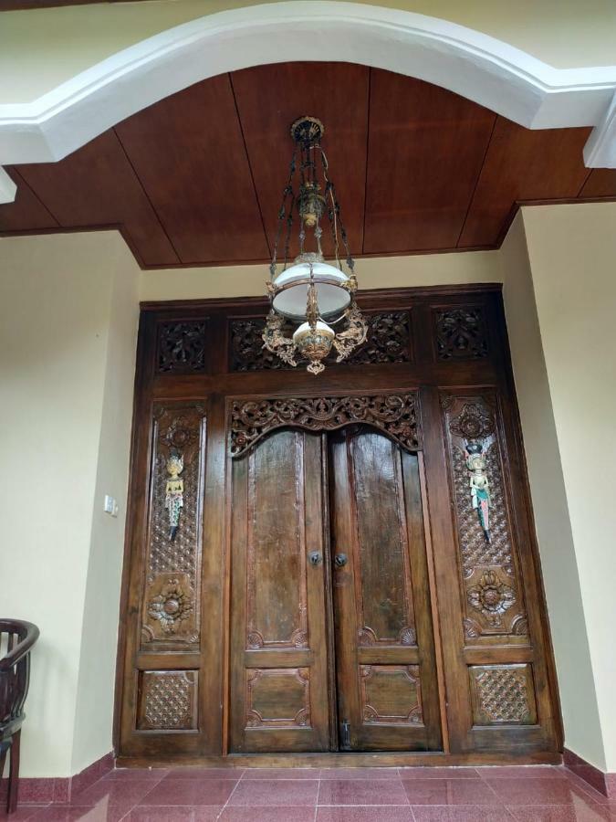 Sekar Waru Homestay ซานูร์ ภายนอก รูปภาพ