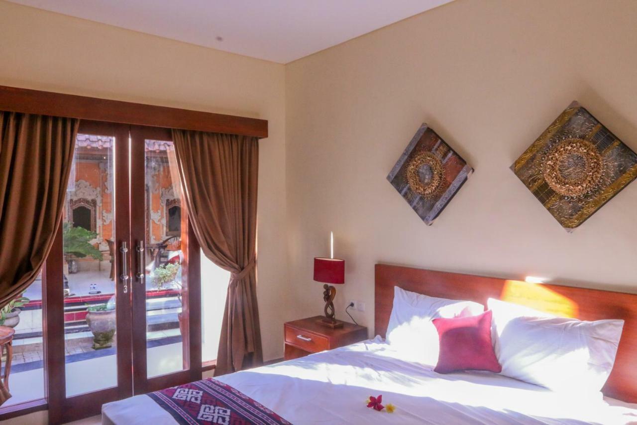 Sekar Waru Homestay ซานูร์ ภายนอก รูปภาพ