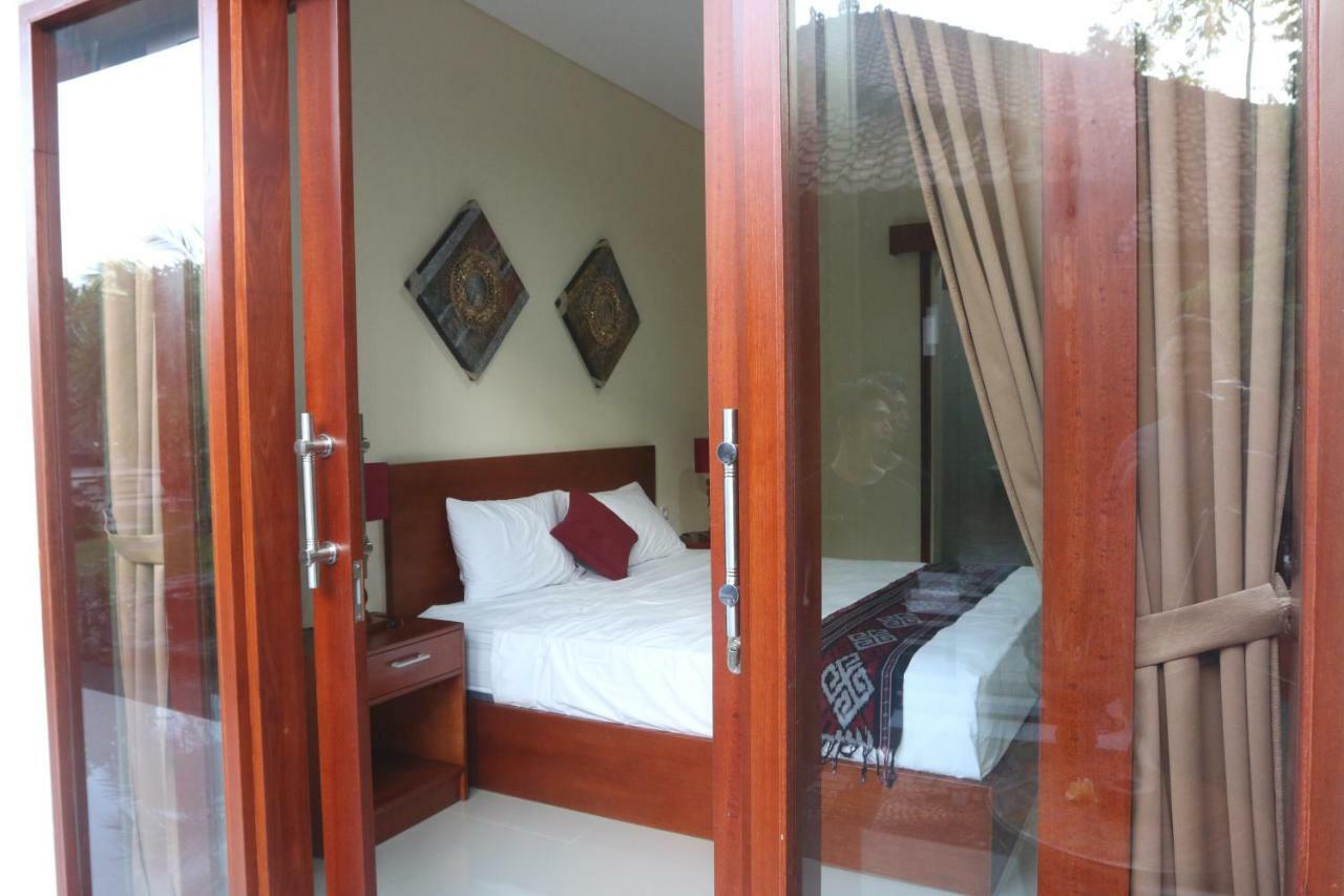 Sekar Waru Homestay ซานูร์ ภายนอก รูปภาพ