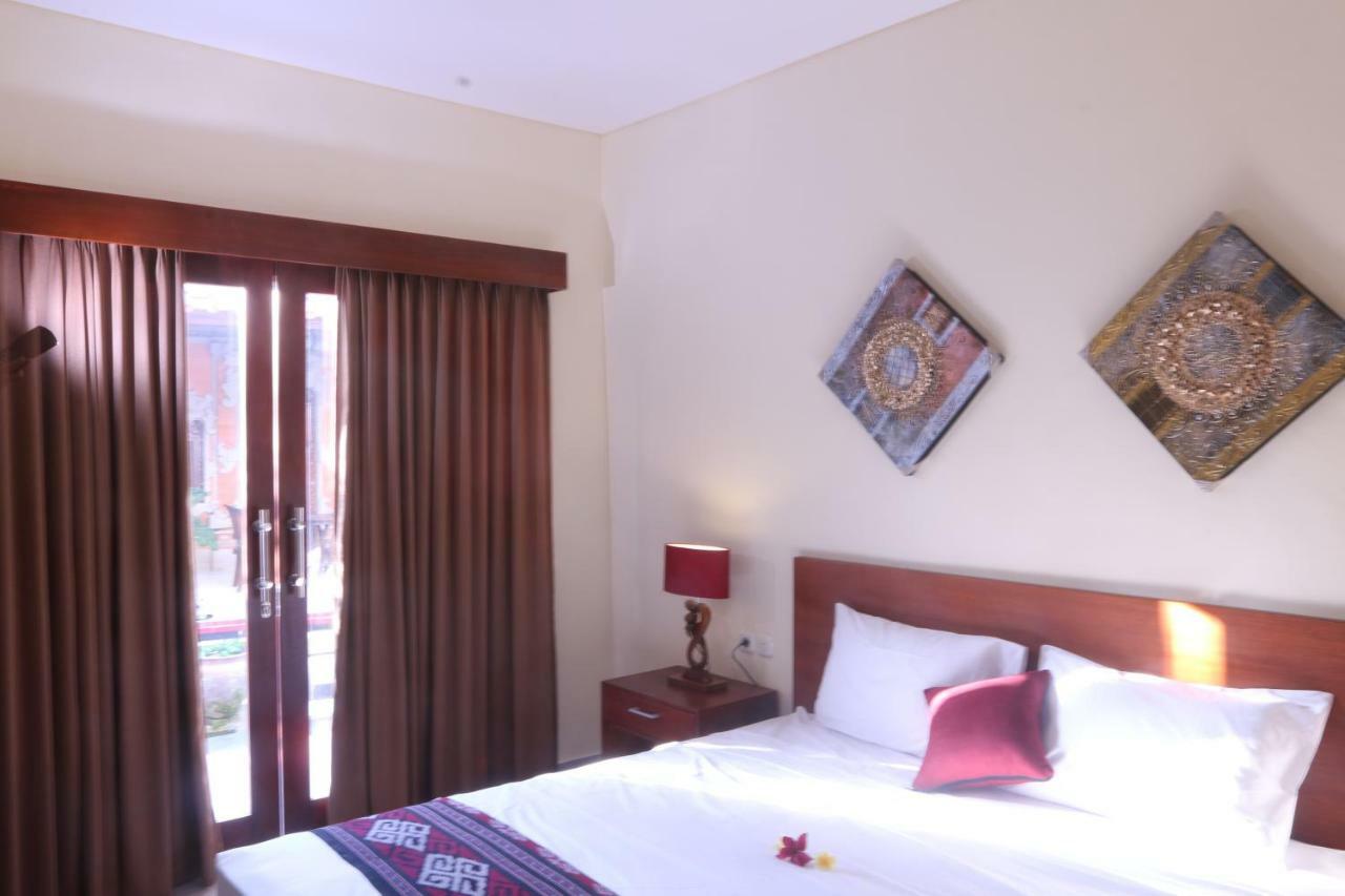 Sekar Waru Homestay ซานูร์ ภายนอก รูปภาพ